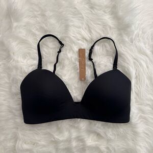 Skims Wireless Form Maternity T-Shirt Demi Nursing Bra Onyx Size 32D